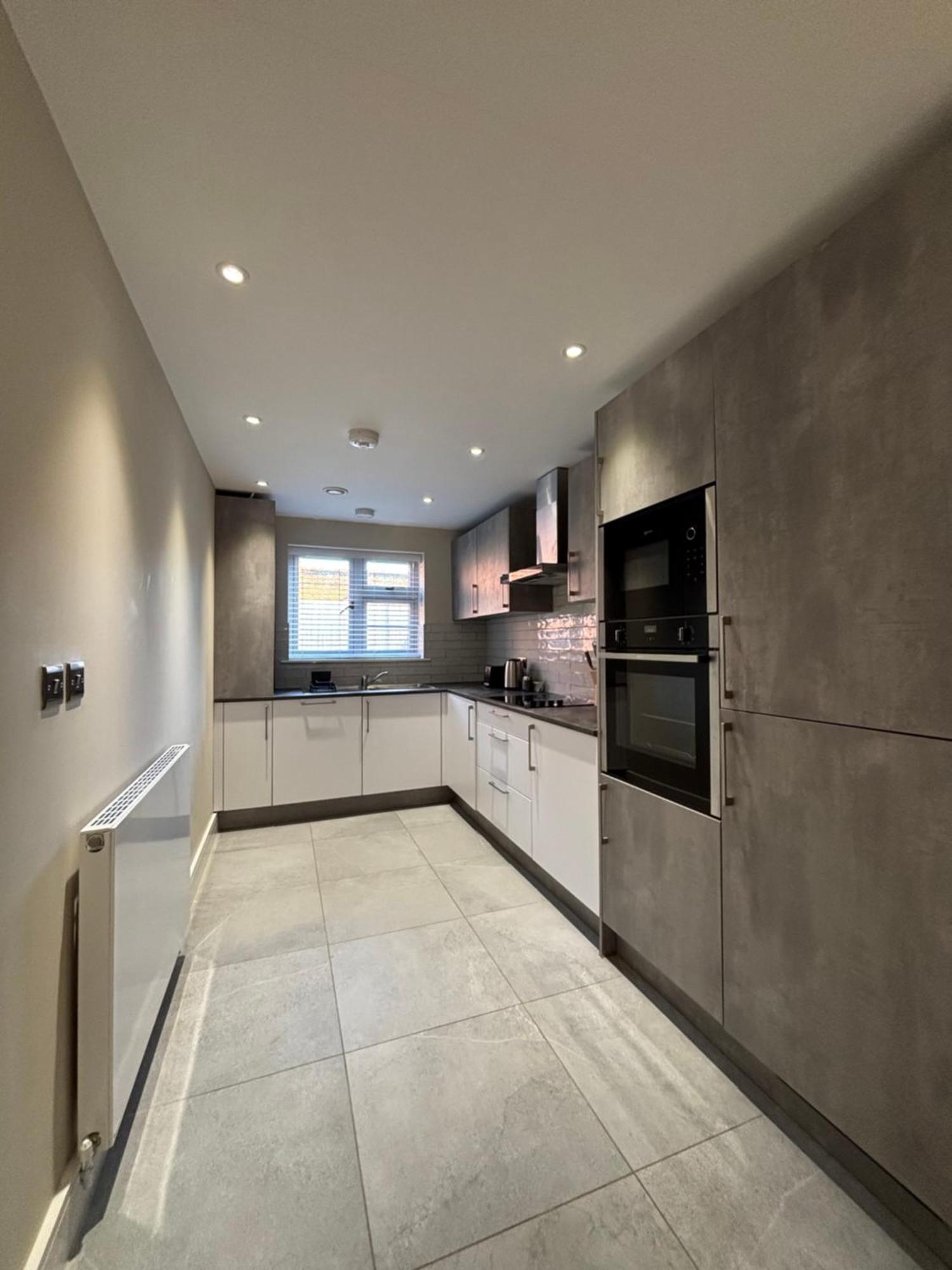 Modern Apartment - Bhx Nec - Free Secure Gated Parking Solihull Exterior photo